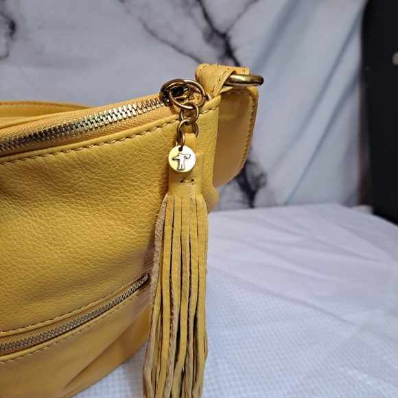 HOBO Purse - Picture 8 of 16